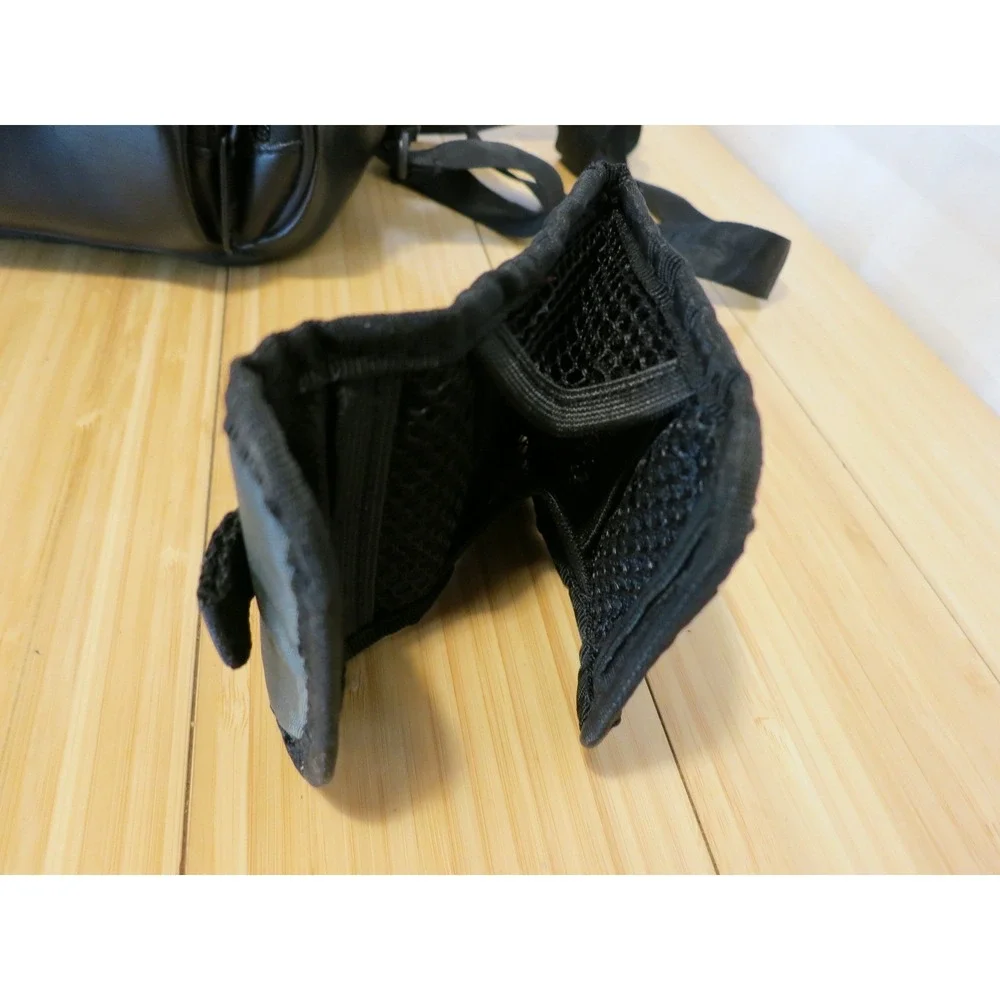 Vtg Case Logic Camera Bag Black Shoulder‎ Strap Pockets Padded Storage 8x5x5